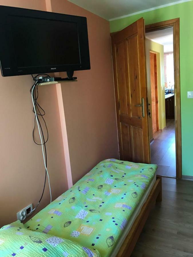 Malinowy Domek Mlynczyska Buitenkant foto
