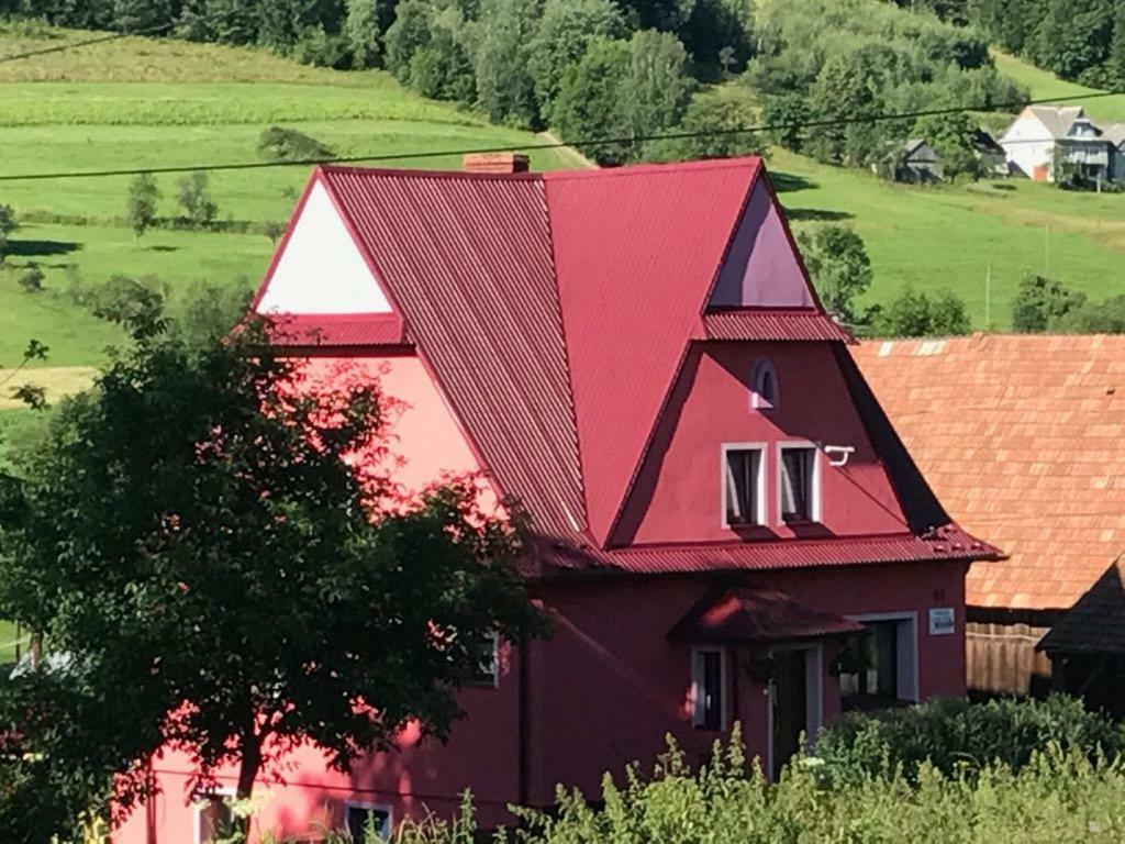 Malinowy Domek Villa Mlynczyska Buitenkant foto