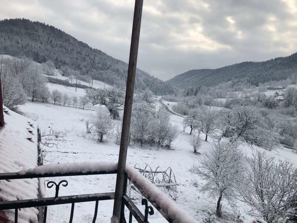 Malinowy Domek Mlynczyska Buitenkant foto