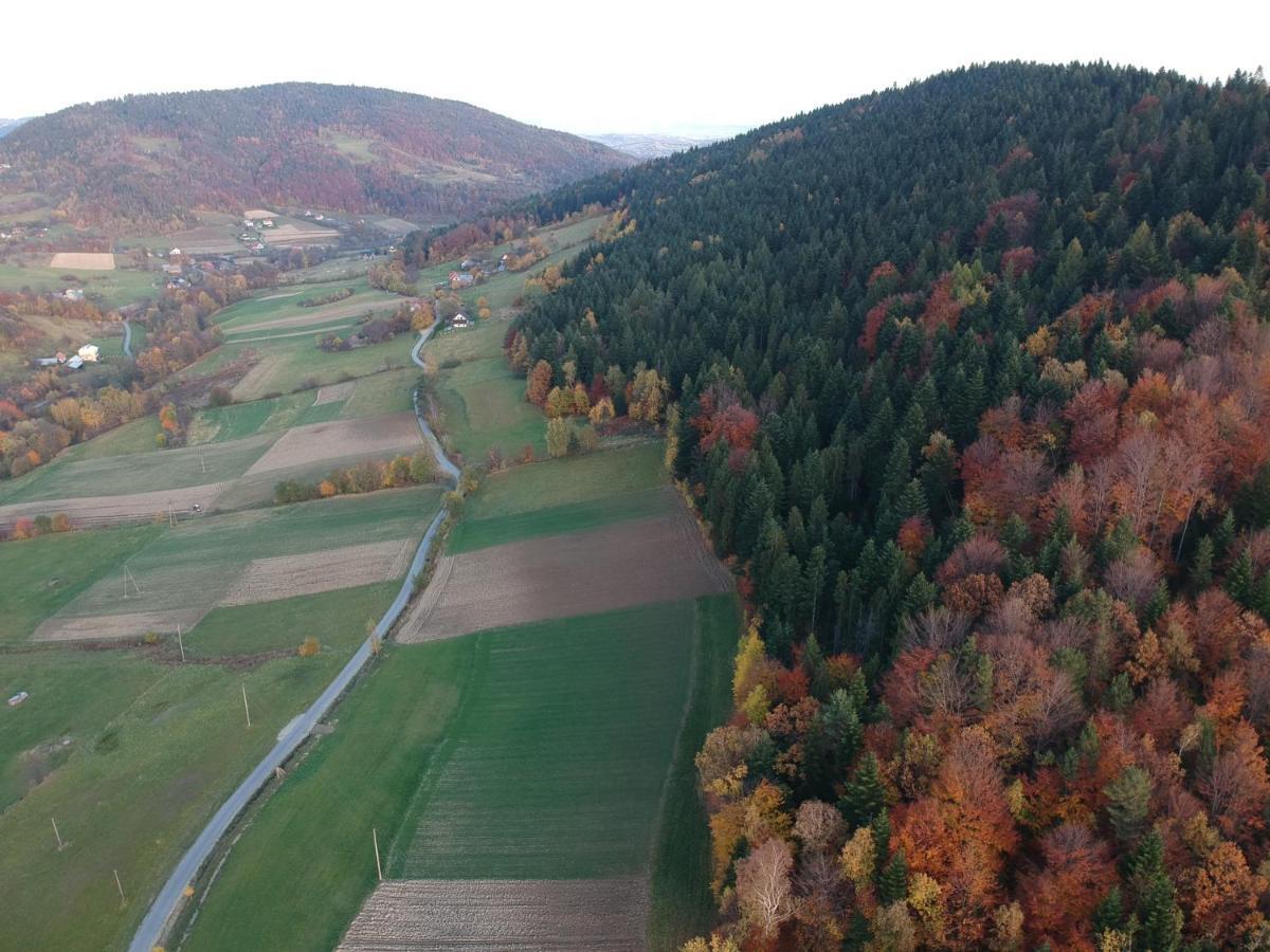 Malinowy Domek Villa Mlynczyska Buitenkant foto